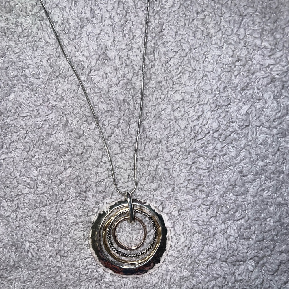Adjustable length Silver and Gold Fashion necklace